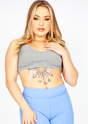 Anna Claire Gets Sperm On Her Huge Booties