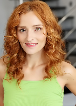 Lucianna Lucci Taking With Her Plump Twat And Her Lovely Slim Body