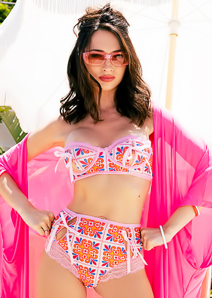 Brooke Tilli Nude Beauty Is The Bomb Diggity